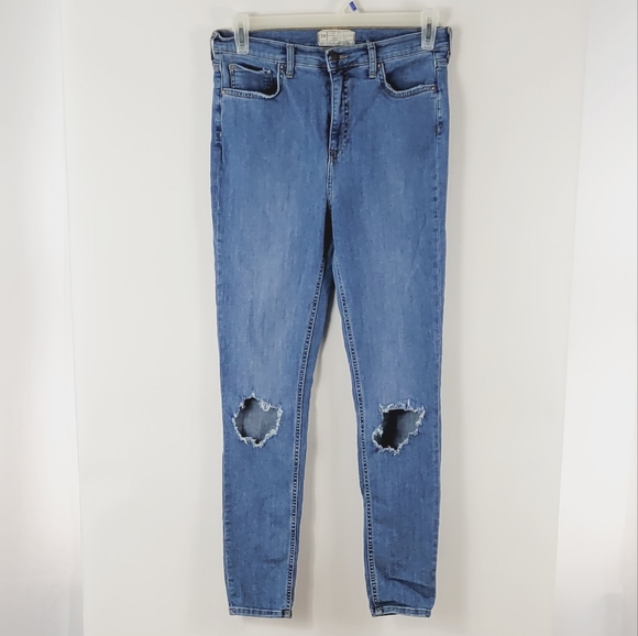 FREE PEOPLE Busted Knee Blue Jeans Size 31 - Picture 2 of 5